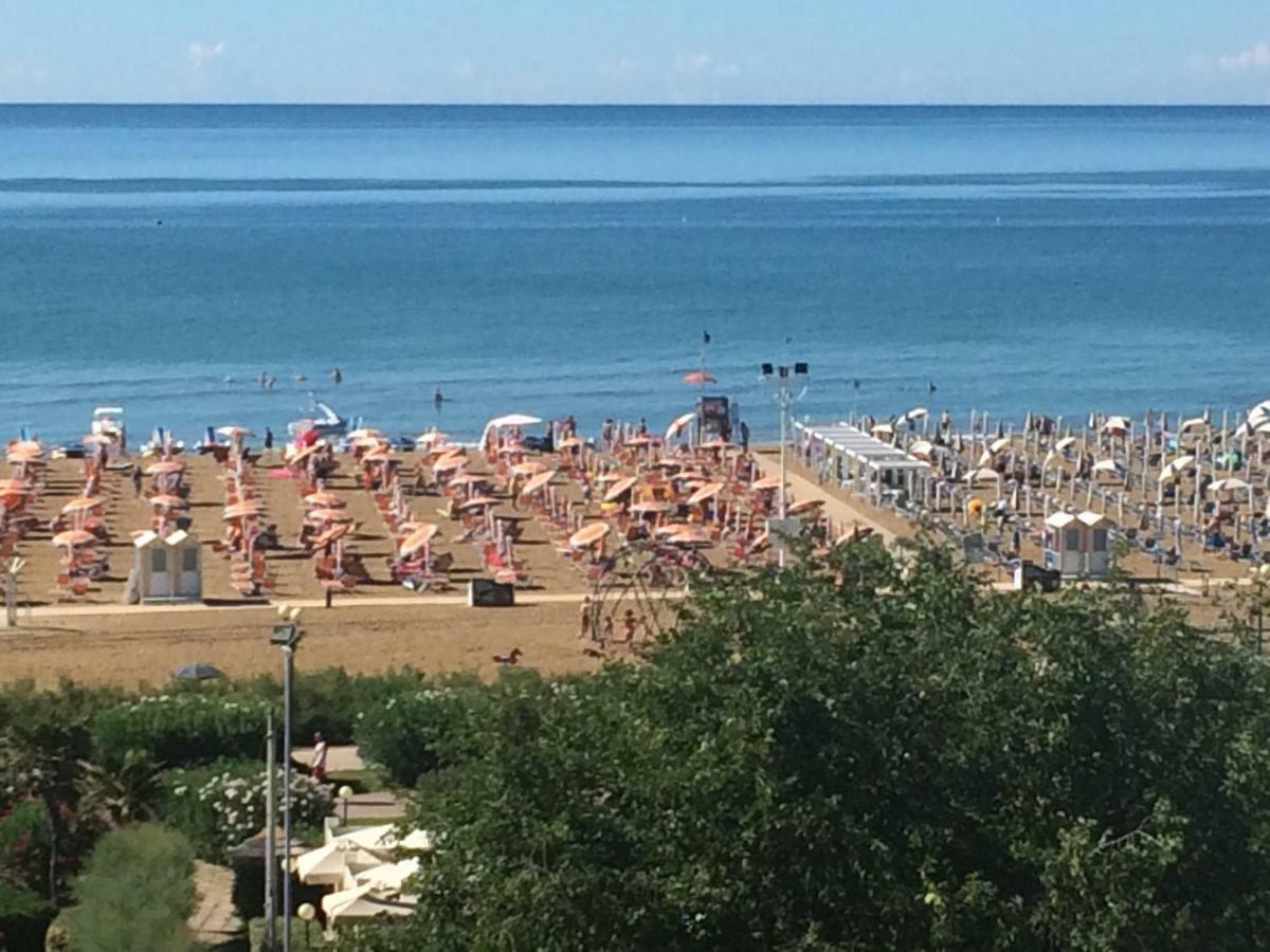 Giuliana - Appartamenti Bibione Exteriér fotografie