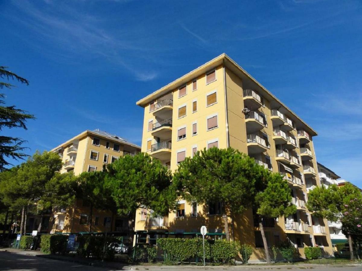 Giuliana - Appartamenti Bibione Exteriér fotografie
